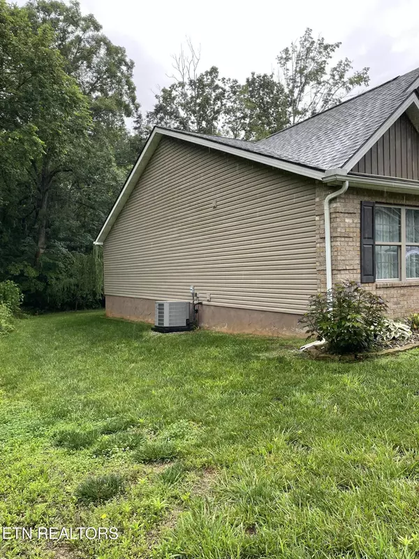 Madisonville, TN 37354,152 Oak Place CIR