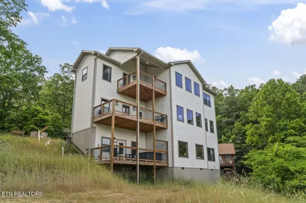 Gatlinburg, TN 37738,1143 Upper Alpine Way #1