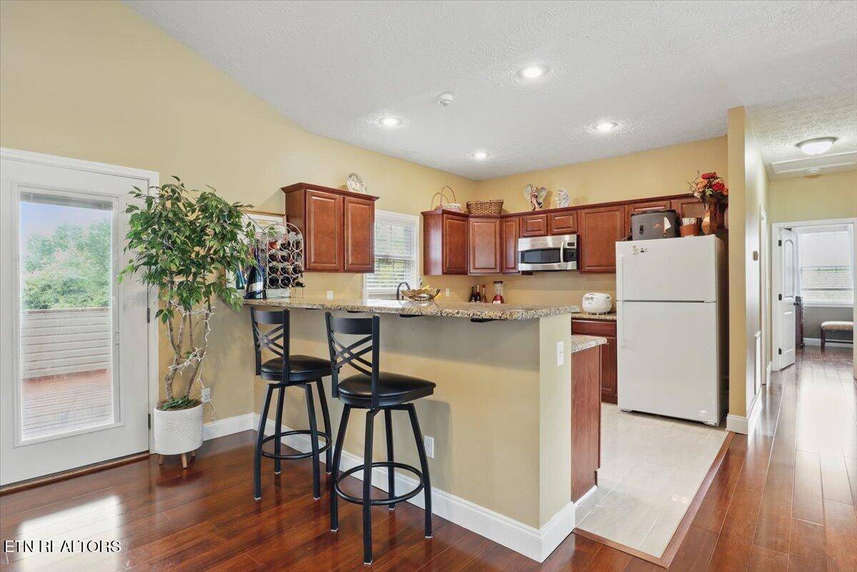 Farragut, TN 37934,12116 Kings Gate Rd