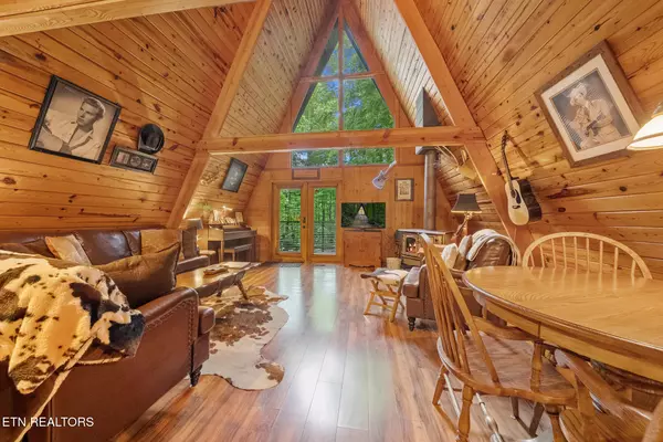 Gatlinburg, TN 37738,1204 Baden DR