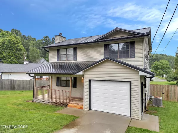 6805 Silent Brook LN, Knoxville, TN 37921