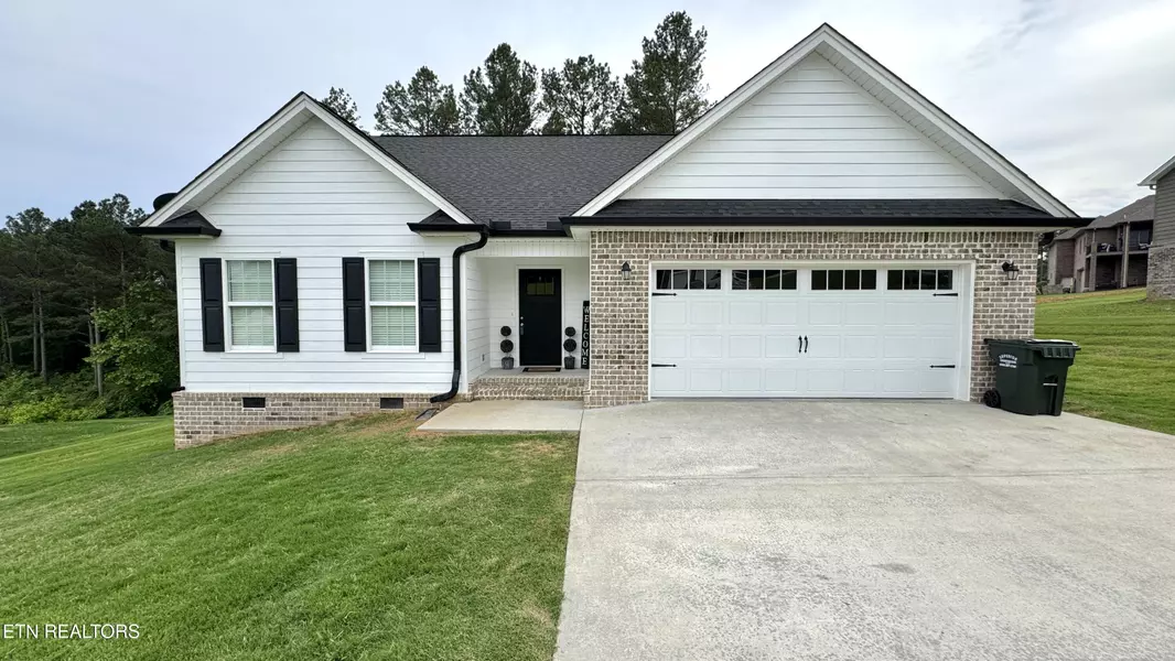 124 County Road 3050, Athens, TN 37303