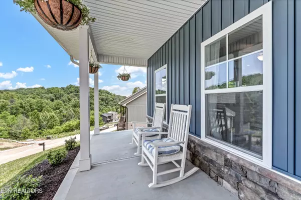 Knoxville, TN 37920,7017 Remagen LN