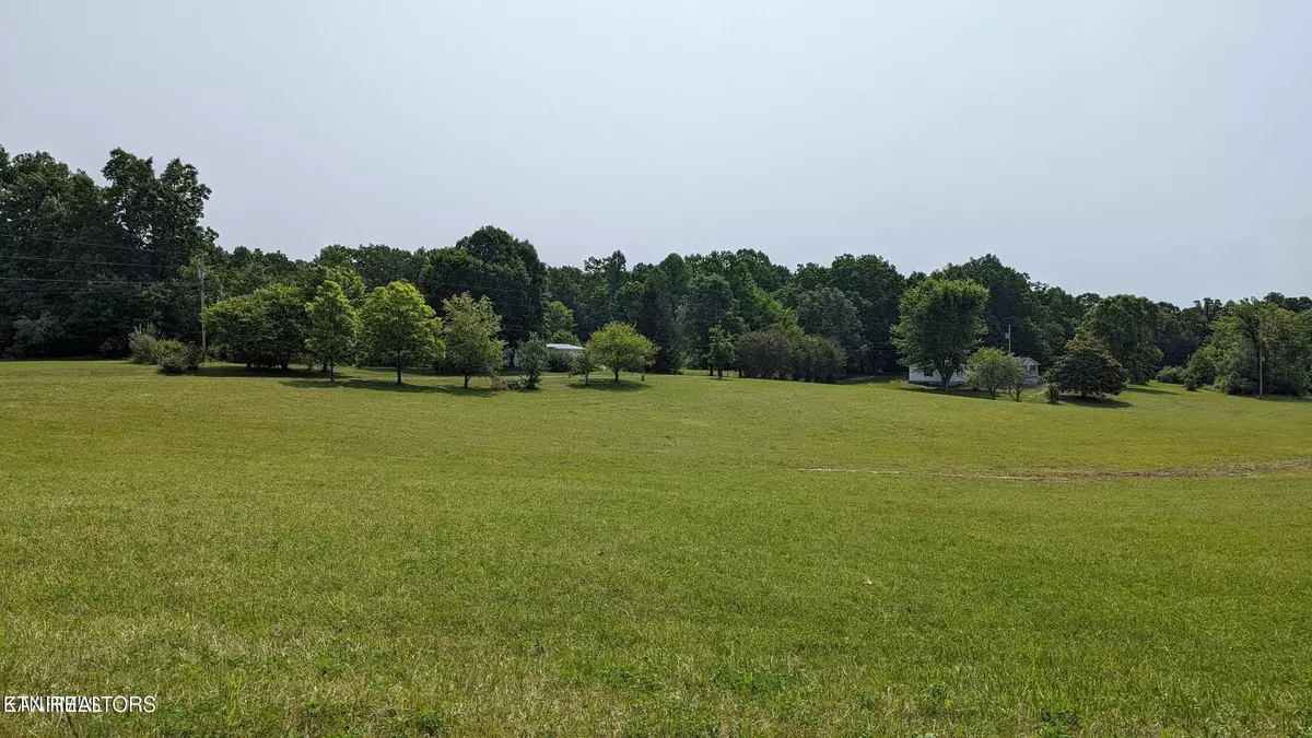 Oneida, TN 37841,181 Ellis Cove LN