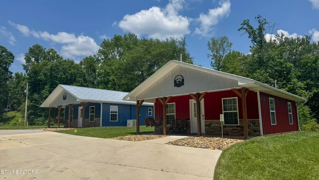 138 Matthews Rd, Oneida, TN 37841