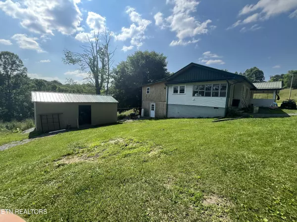 Jonesville, VA 24263,188 Cooney Hollow Rd