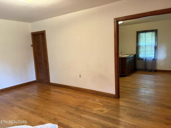 Maryville, TN 37803,306 Cedar St