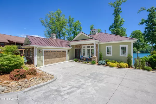 Jacksboro, TN 37757,429 Hiawassee View DR