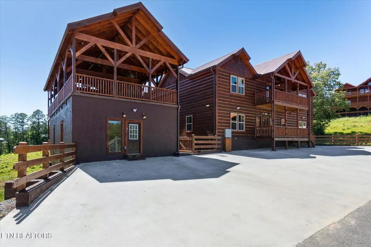 Sevierville, TN 37876,753 Bethlehem WAY