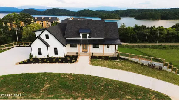 206 Eagle View DR, Dandridge, TN 37725