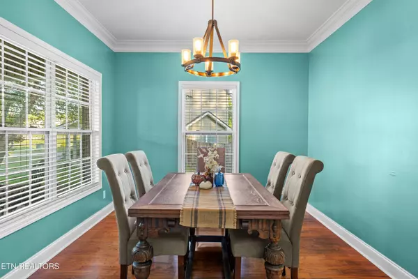 Maryville, TN 37801,1207 Elsborn Ridge Rd