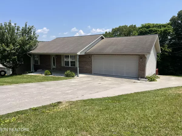Tazewell, TN 37879,159 Emory LN