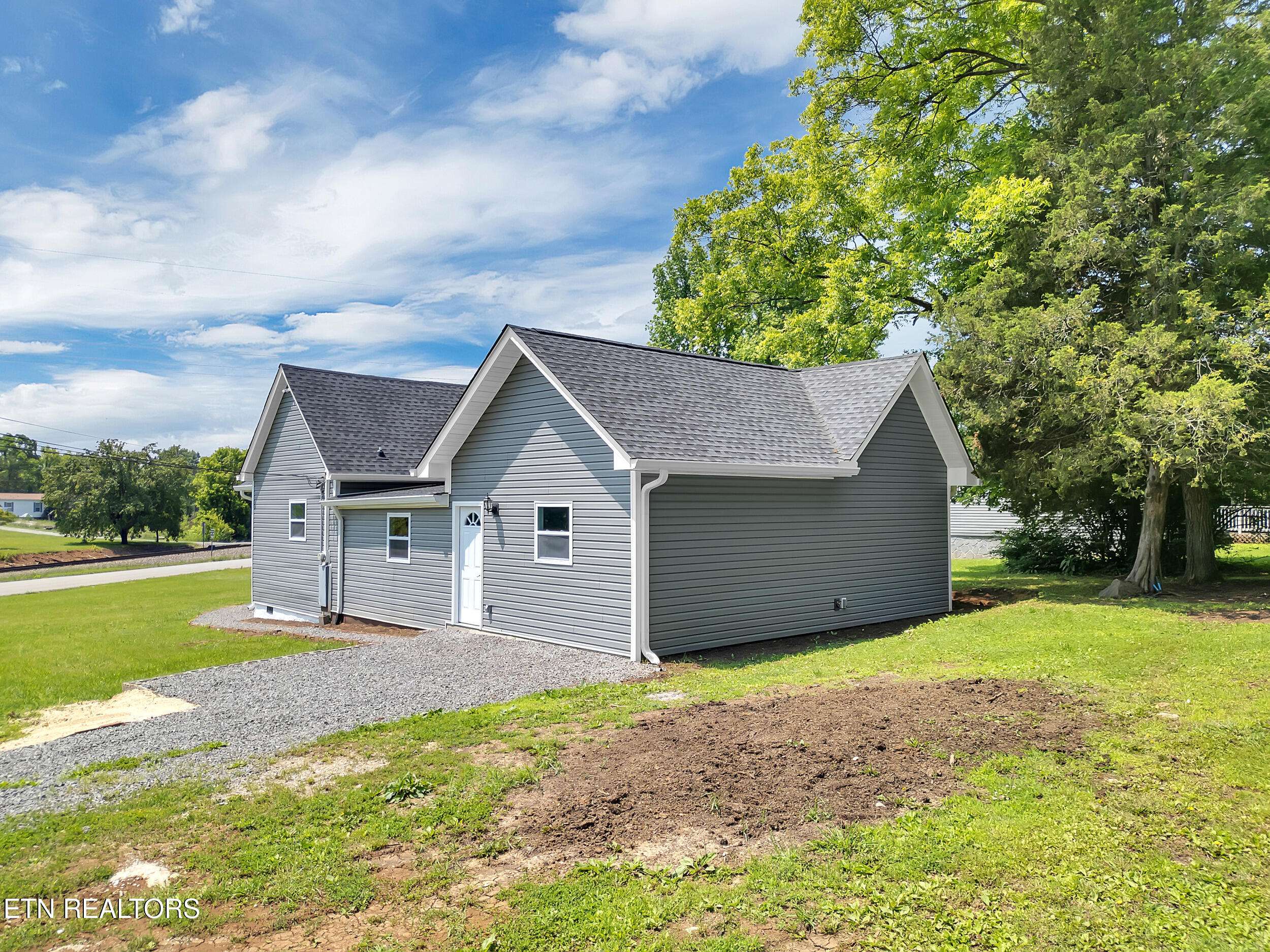 Corryton, TN 37721,7915 Corryton Luttrell Rd