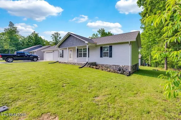 Crossville, TN 38572,1210 War Eagle DR