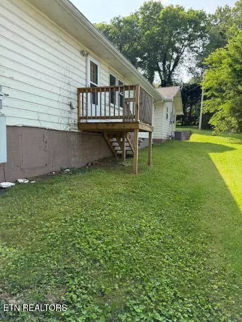 Harriman, TN 37748,805 Sewanee St
