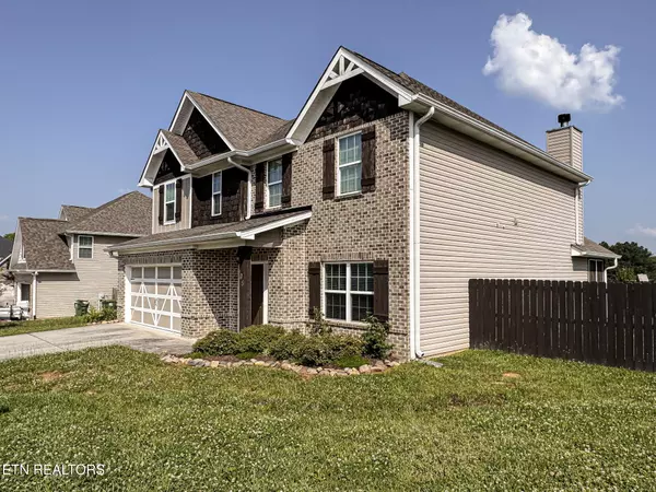 Maryville, TN 37804,105 Ollies St