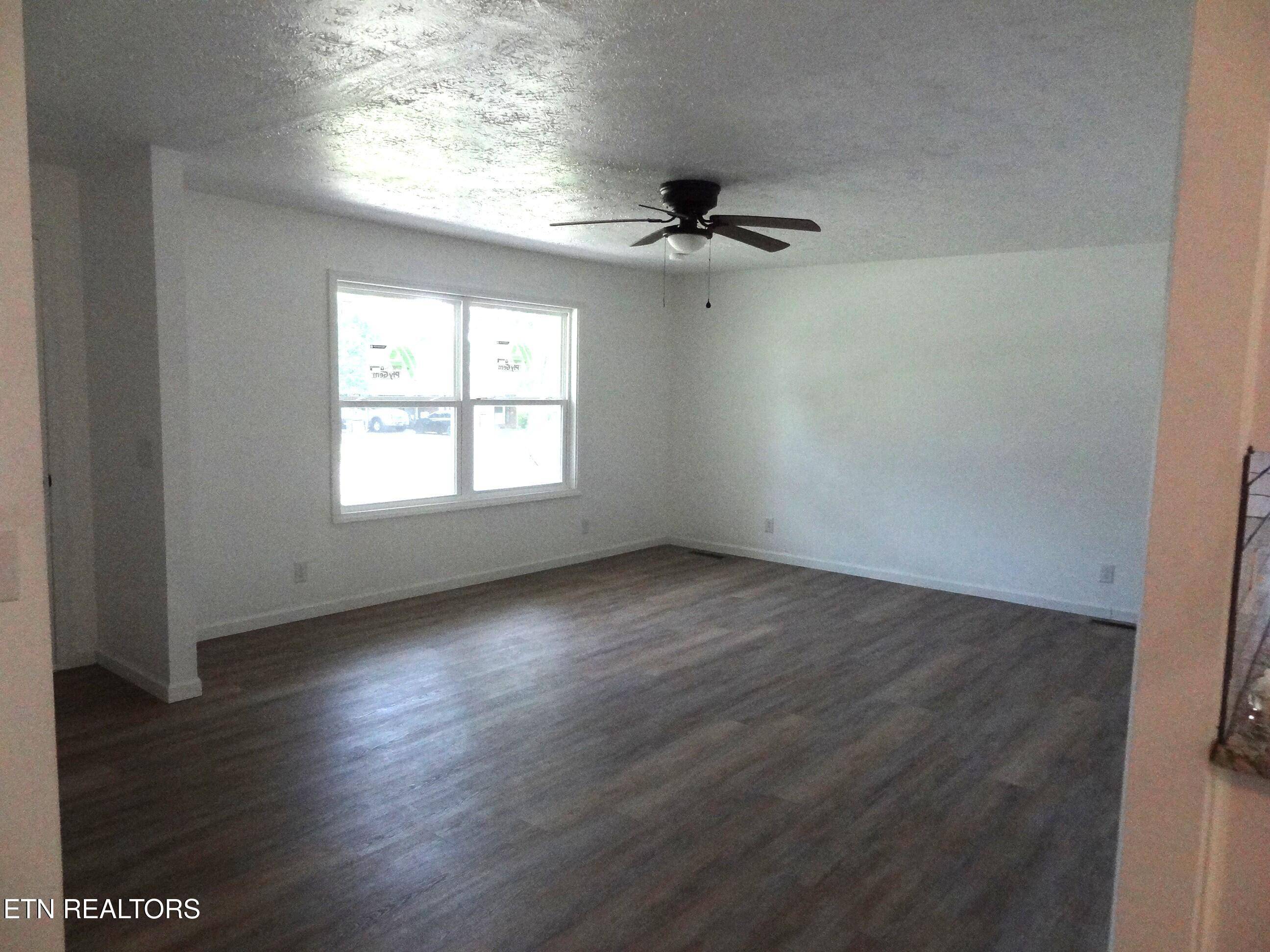 Crossville, TN 38555,16 Benwick DR