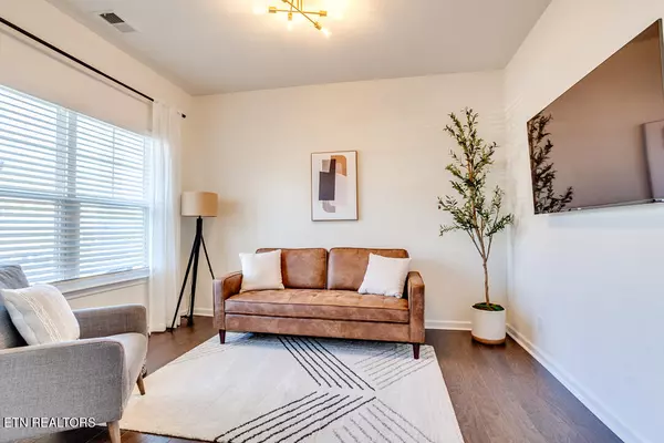 Maryville, TN 37801,211 Moonrise LN