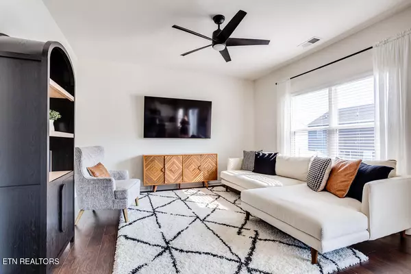 Maryville, TN 37801,211 Moonrise LN