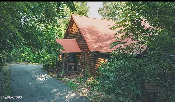 2973 Mockingbird WAY, Sevierville, TN 37862