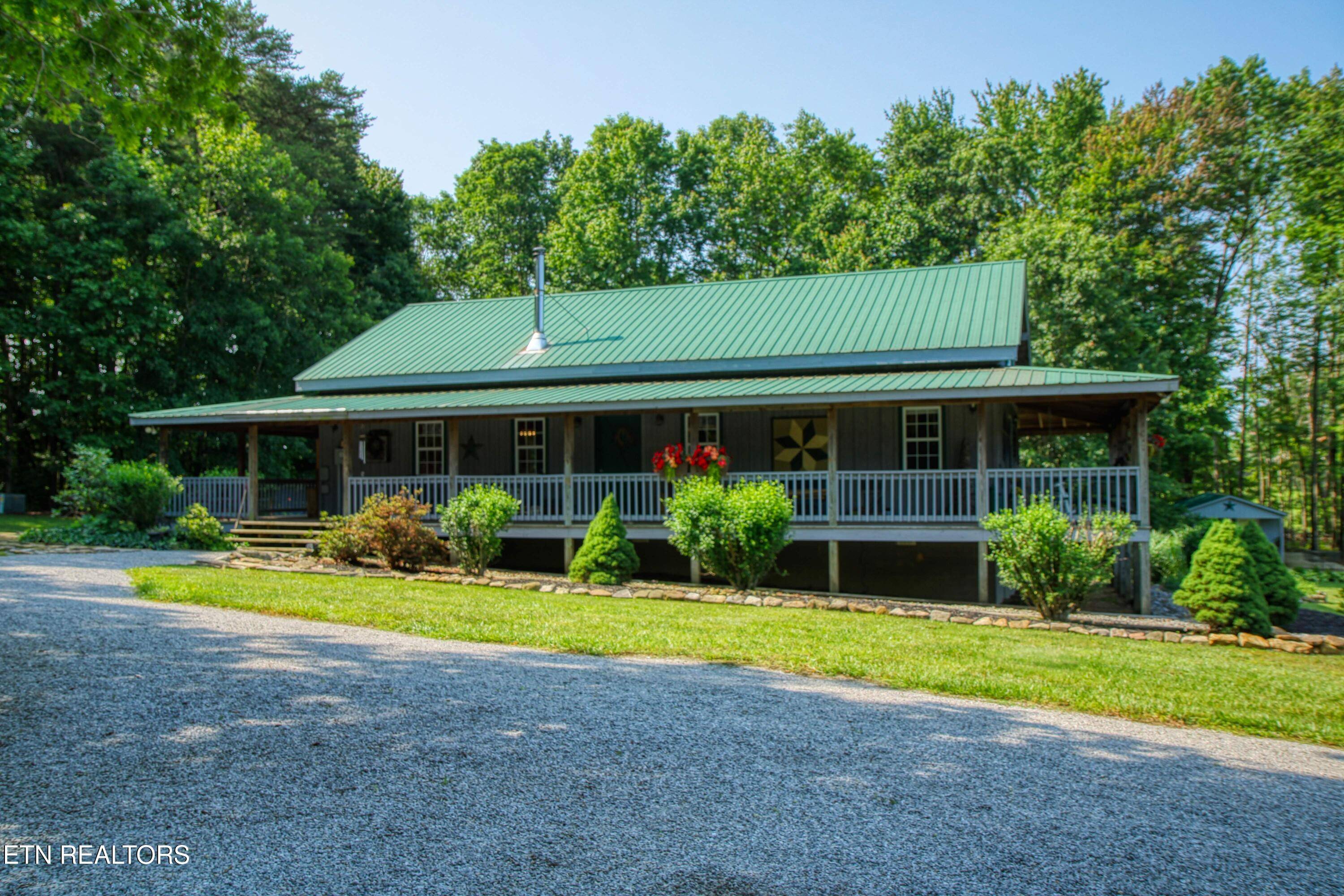Jamestown, TN 38556,147 Akers Chapel