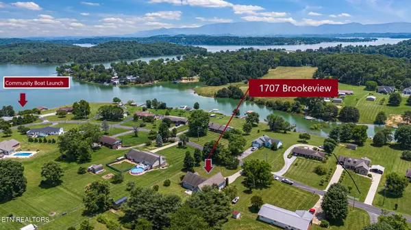 Dandridge, TN 37725,1707 Brookview DR