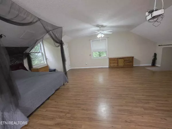 Sweetwater, TN 37874,104 Eastwood DR