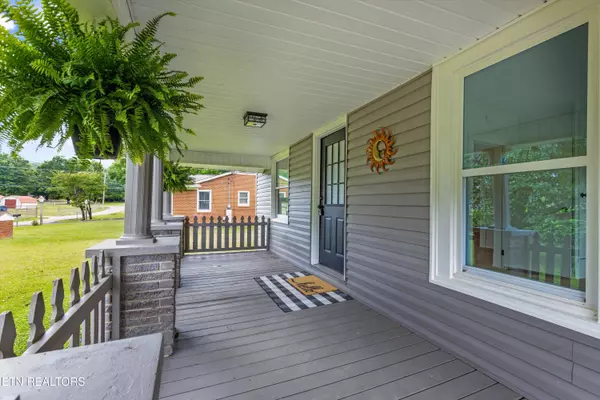 Maynardville, TN 37807,115 Myers LN