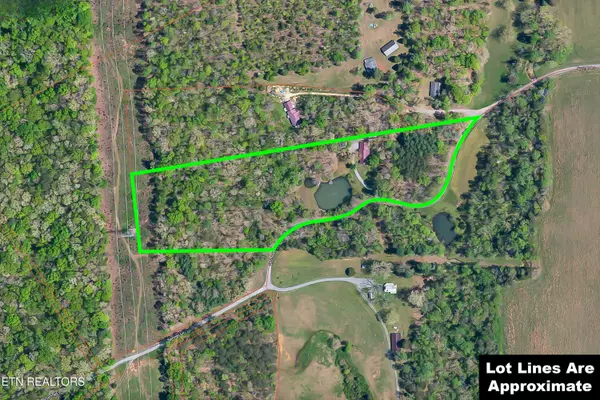 Philadelphia, TN 37846,152 Spring LN