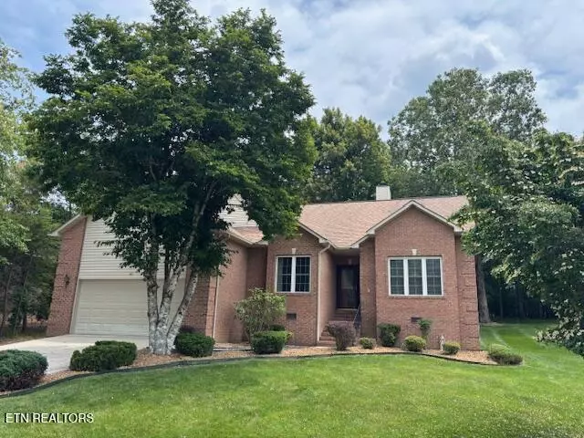 Crossville, TN 38558,141 Forest Hill DR