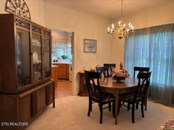 Crossville, TN 38558,141 Forest Hill DR