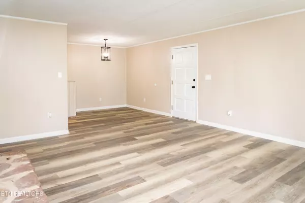 Gatlinburg, TN 37738,3815 Parkway #APT 13