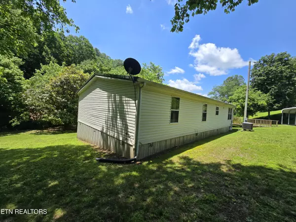 Dryden, VA 24243,417 Ely Town Rd