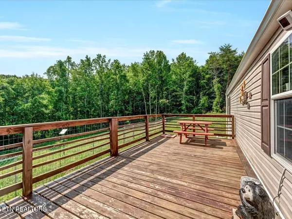 Cosby, TN 37722,2199 Stone View WAY