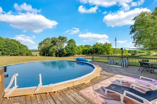 Sparta, TN 38583,887 Ray Cemetery Rd