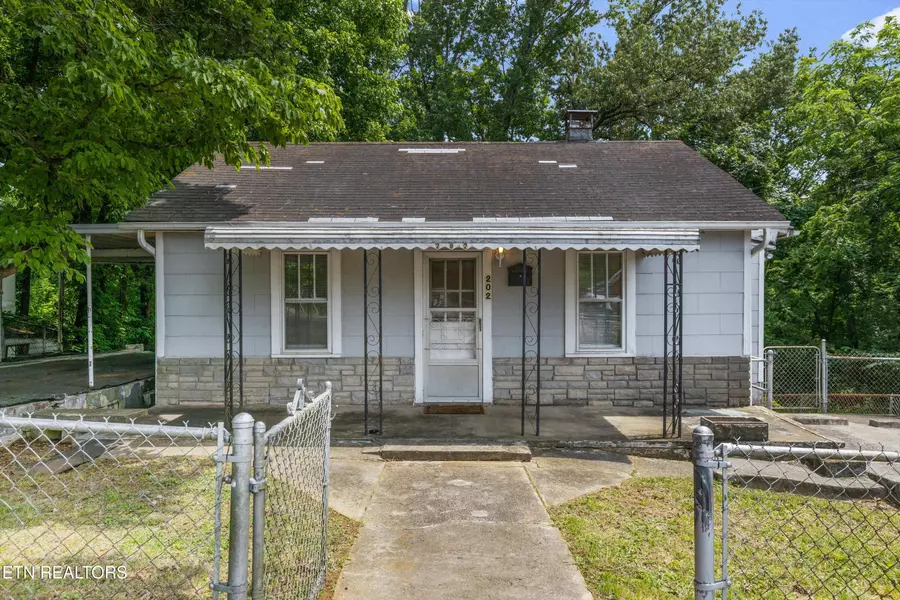 202 Hillview Ave, Knoxville, TN 37914