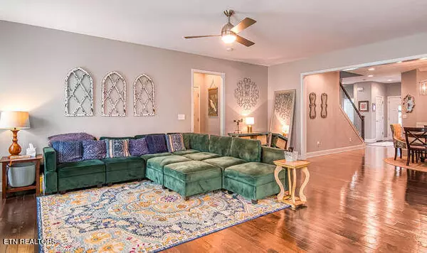 Knoxville, TN 37934,1010 Prince George Parish DR