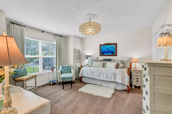 Knoxville, TN 37923,8824 Carriage House WAY