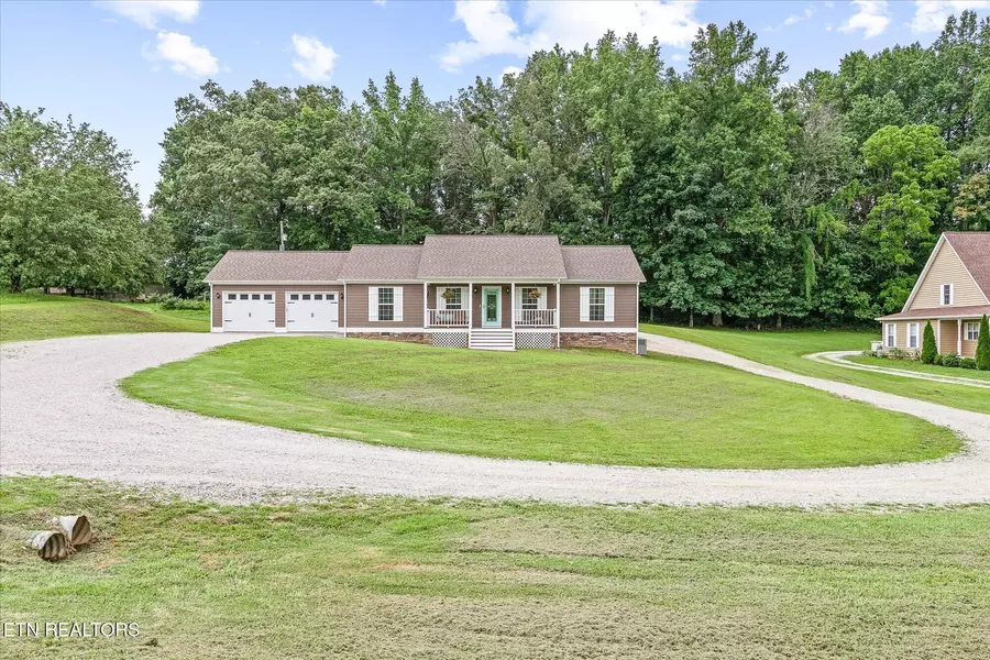 3202 Bennett Rd, Cookeville, TN 38506