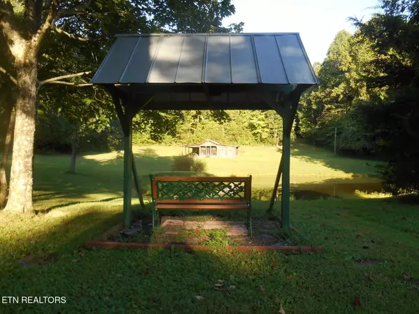 Sharps Chapel, TN 37866,882 Walker Rd