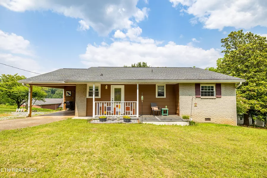 90 Spence St, Athens, TN 37303