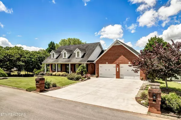 1843 River Vista CIR, Sevierville, TN 37876