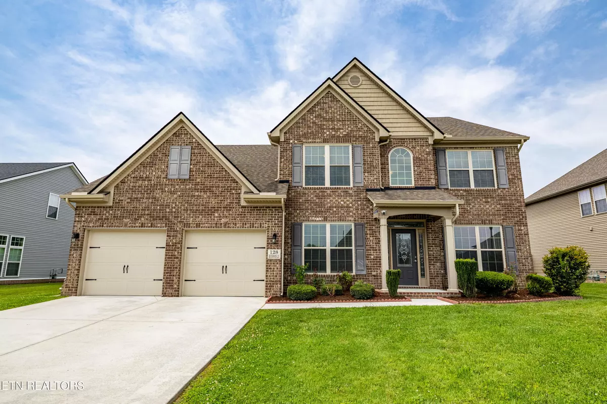 Maryville, TN 37801,128 Beckwood LN