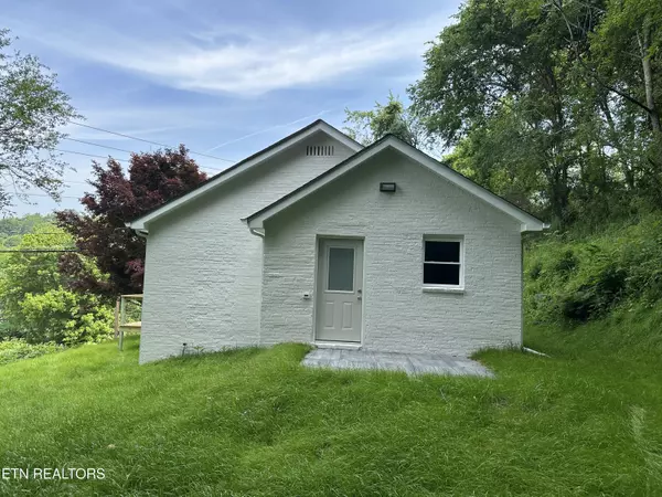 Rocky Top, TN 37769,573 Briceville Hwy