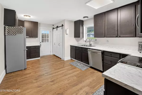 Morristown, TN 37813,1423 East Jackson CIR