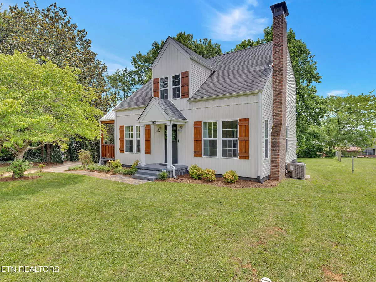 Knoxville, TN 37912,1100 Cedar LN