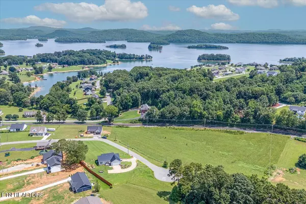 211 Washita LN, Rutledge, TN 37861