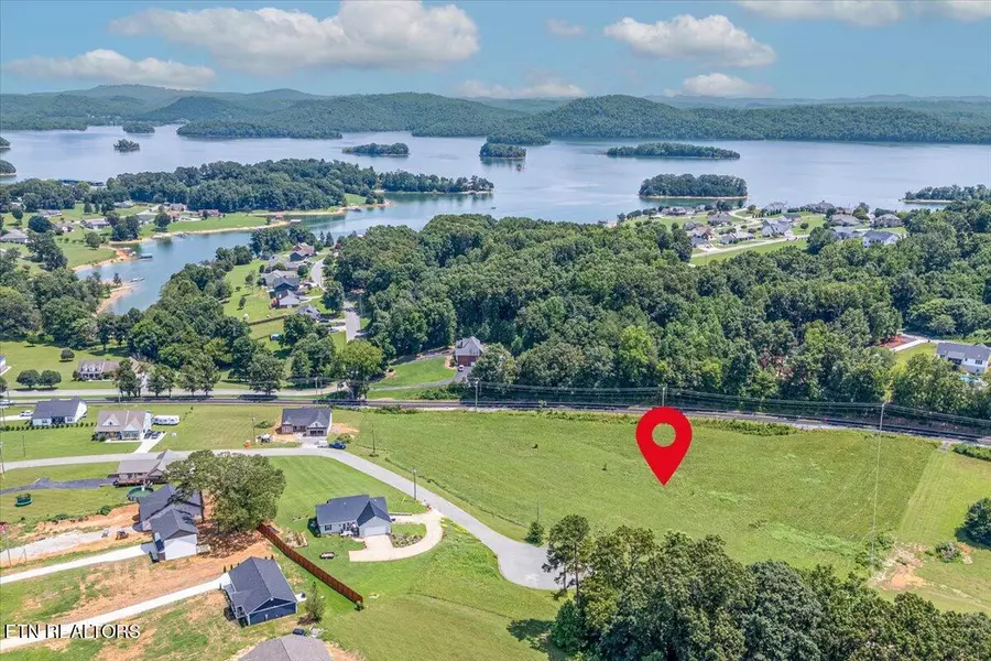 213 Washita LN, Rutledge, TN 37861