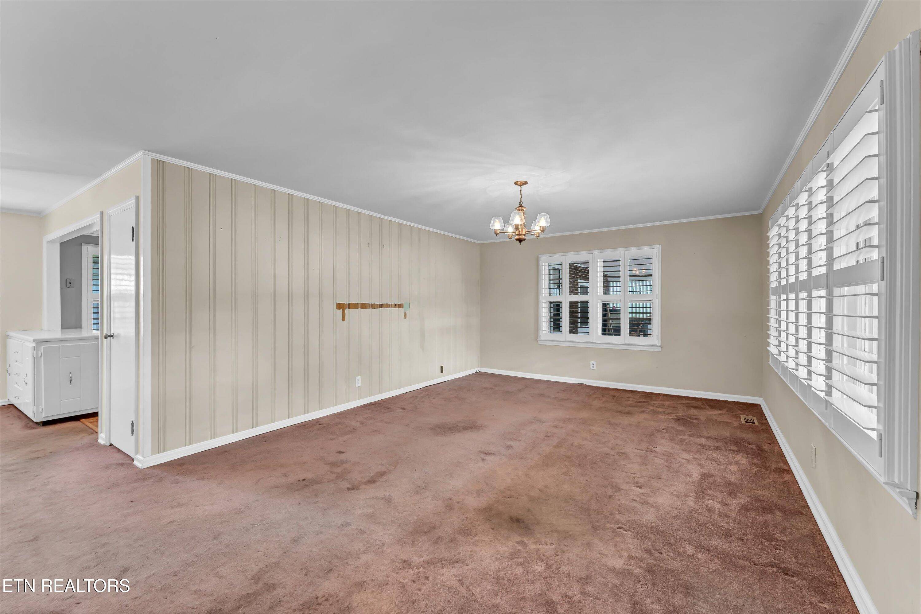 Loudon, TN 37774,511 Robinson DR