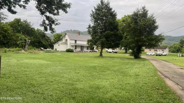 Tellico Plains, TN 37385,104 Hereford St